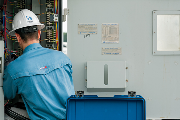 Power Circuit Breaker Electrical Testing 2